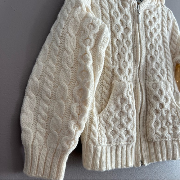 Aran Crafts 100% Merino Wool Kids Hooded Knit Cardigan Zip Sweater 6-7 Years - Picture 16 of 16